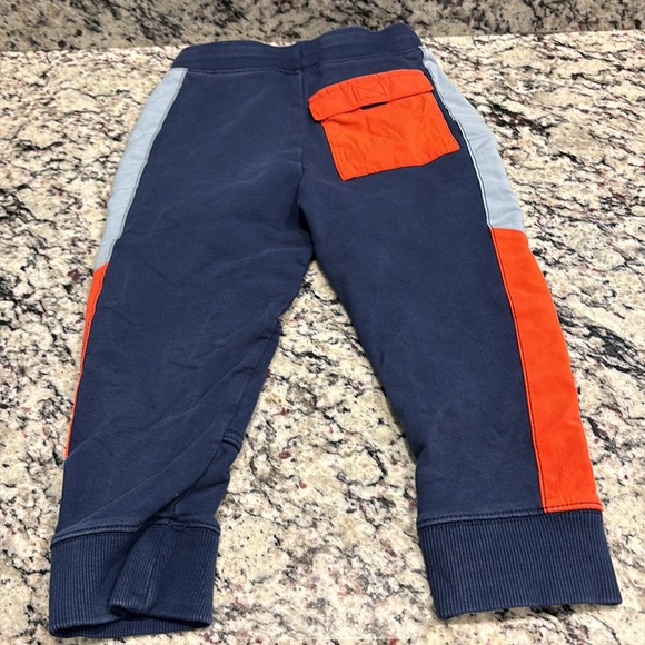 Hanna Andersson Joggers, Size 5, Great Condition, Navy with Color Block on Side - Picture 7 of 9
